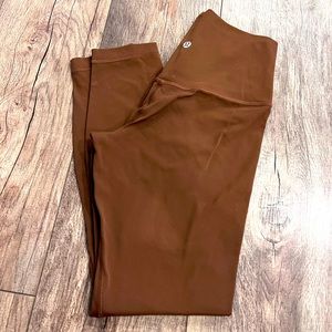 Lululemon align size 6, 25”